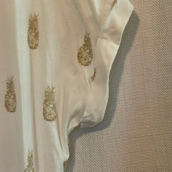 Cato White Pineapple tee - Picture 3 of 4